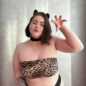 克里斯蒂甜甜圈 (Kristi Sweet Buns)